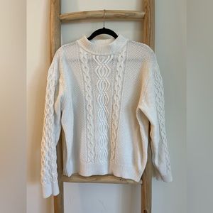 Urban Outfitters Women’s Cable Knit Sweater - Small